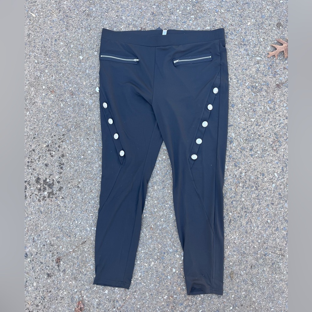 ROSEGAL BLACK LEGGINGS WITH SILVER BUTTON & ZIPPER ACCENTS NWT LARGE WOMENS